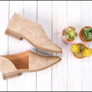 Open side stone flats